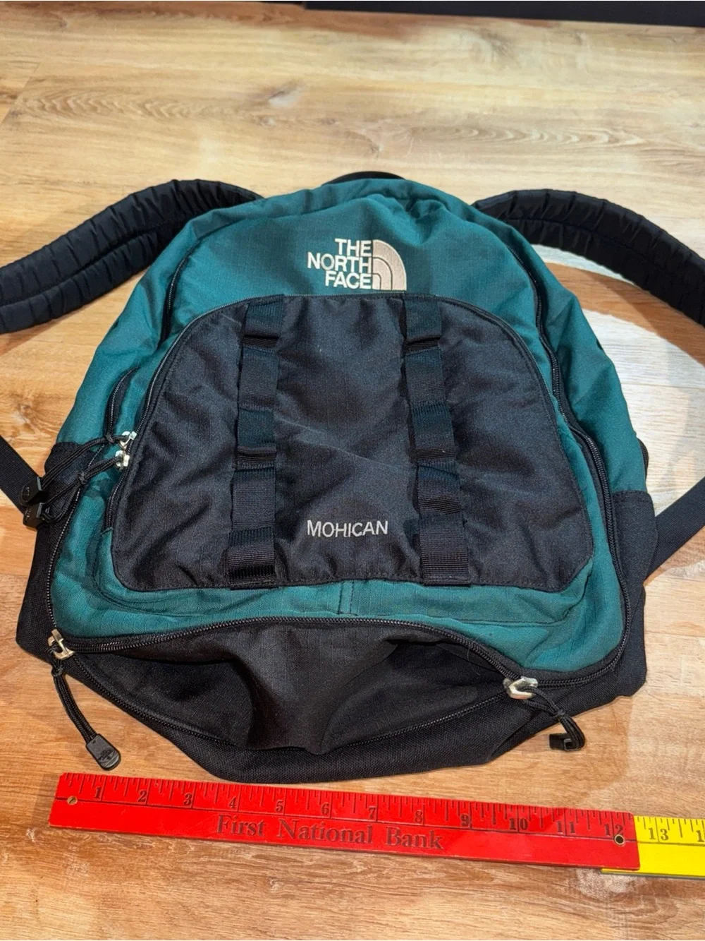 Vintage The North Face Green Mohican 15” Expandable Backpack Day Pack Hiking 90s